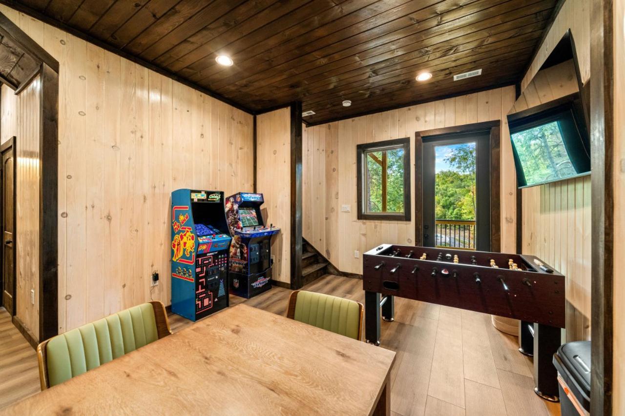 Cozy Cove Retreat W Lake View Hot Tub Firepit Dandridge Exterior photo